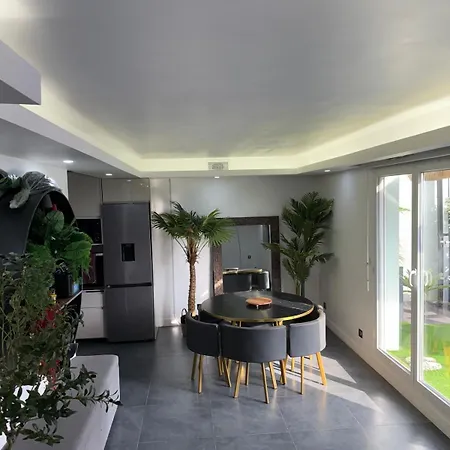 Terrasse Privee, Shower Exterieur, Parking Privee * Montpellier